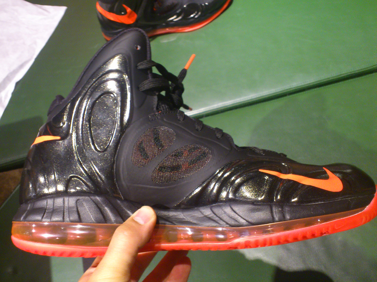 Bright Crimson Hyperposite 4