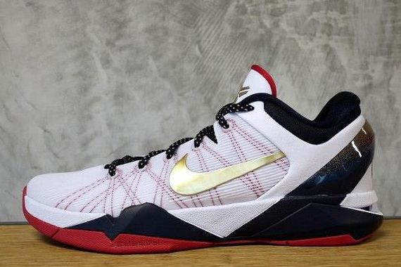 Gold Medal Nike Zoom Kobe Vii 08