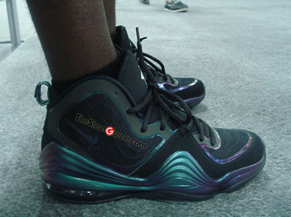 “Invisibility Cloak” Nike Air Penny V