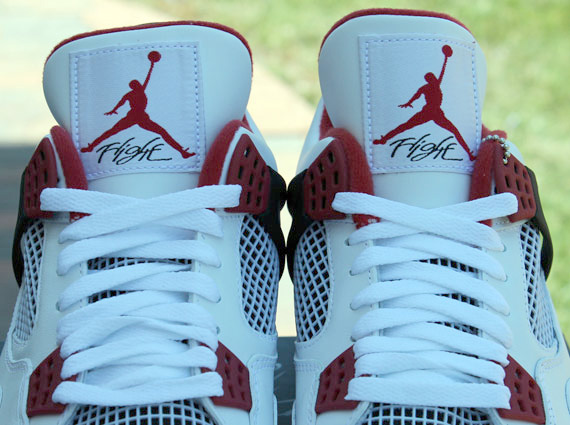 Air Jordan IV – White – Varsity Red – Black | Release Reminder