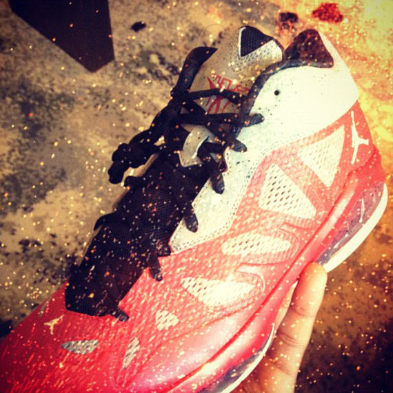 Jordan Melo M8 Advance Red Hook