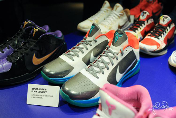 Kobe Kicks Lounge 2012 13