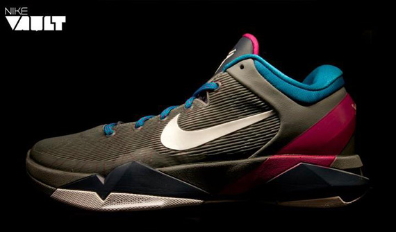 Kobe Vii Fireberry Release Reminder 1