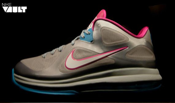 Kobe Vii Fireberry Release Reminder 2