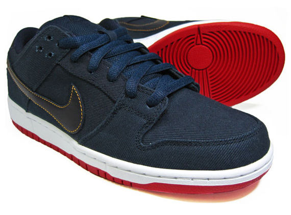 Levis Nike Sb Dunk Low Dark Obsidian Denim 1