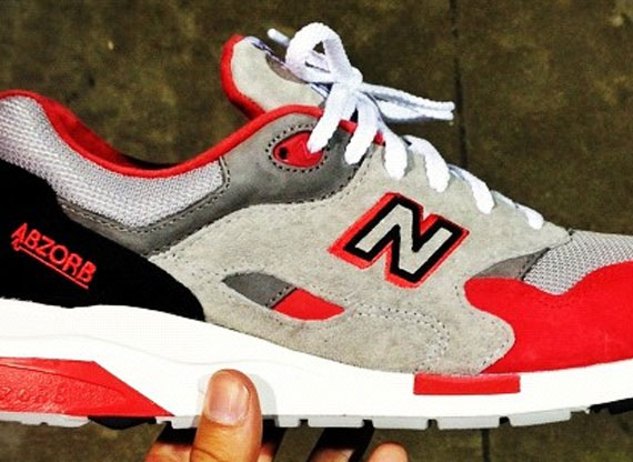 New Balance 1600 - Grey - Red - Black