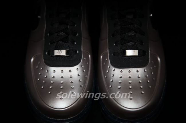 Nike Air Force 1 Low Foamposite Metallic Silver 03