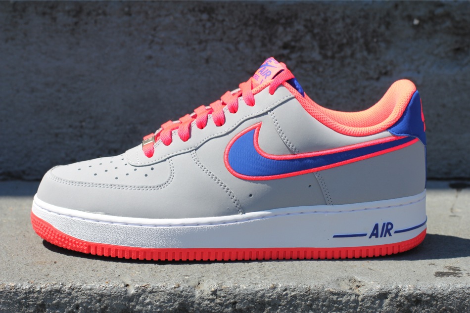 Nike Air Force 1 Low Wolf Grey Game Royal Hot Punch 03