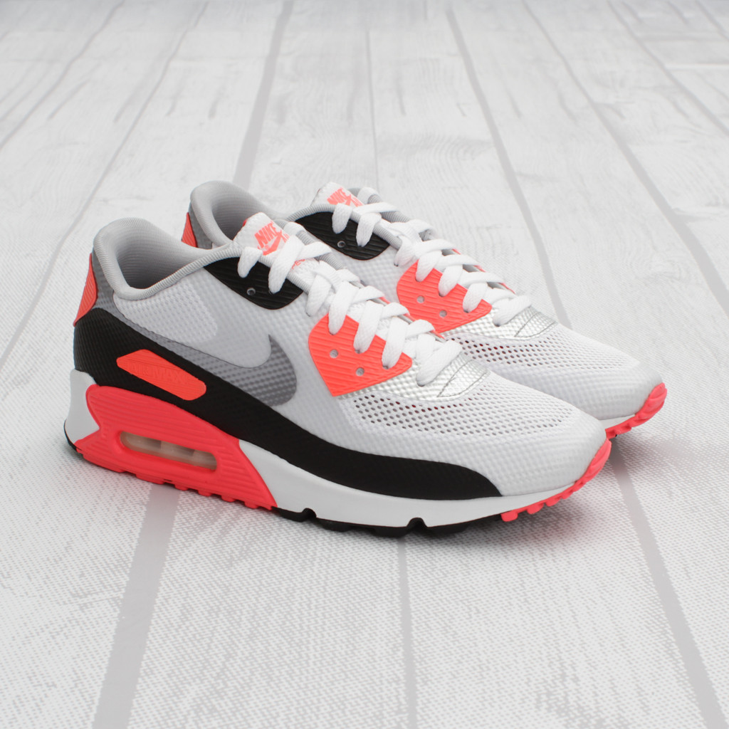 Nike Air Max 90 Hyperfuse Infrared Arriving At Retailers 2