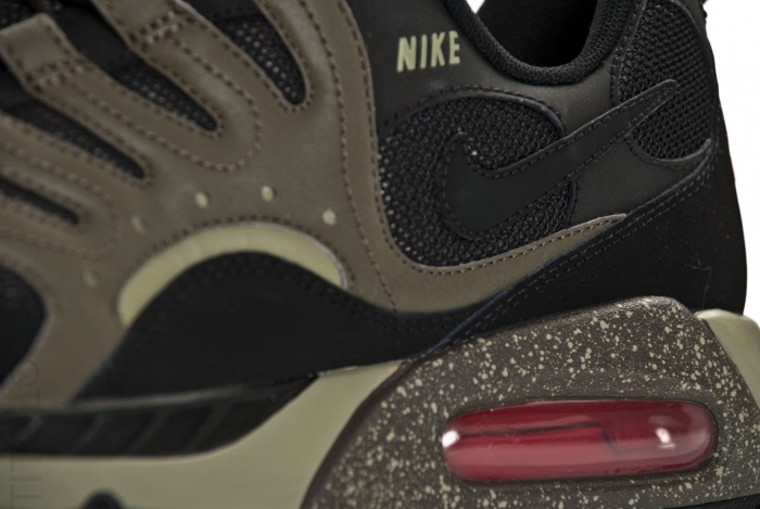 Nike Air Max Humara – Black – Silver Sage – Deep Smoke