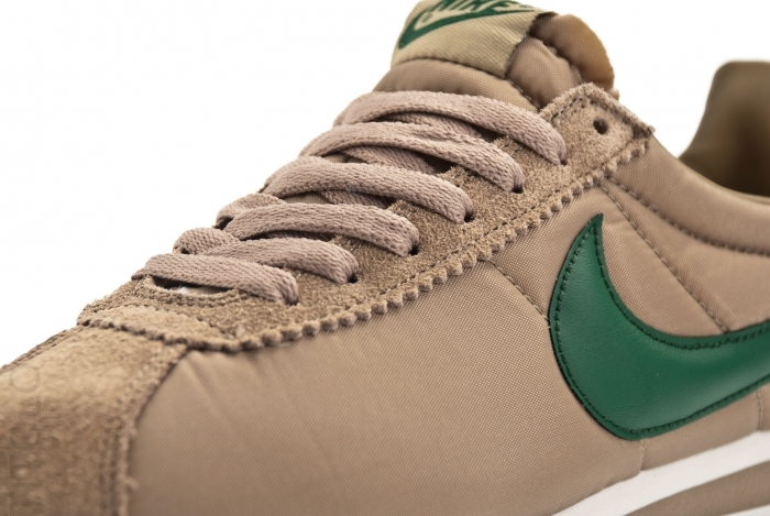 Nike Classic Cortez Vintage Khaki 1