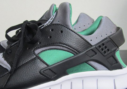 Nike Huarache Free Runner – Black – Cool Grey – Dark Pine