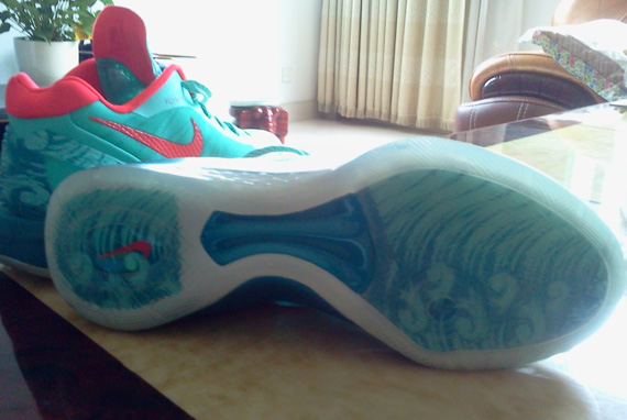 Nike Hyperdunk 2011 Low Son Of Dragon