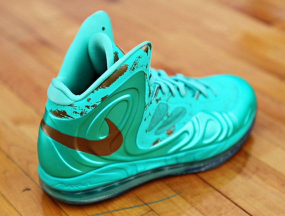 Nike Hyperposite “Statue Of Liberty”