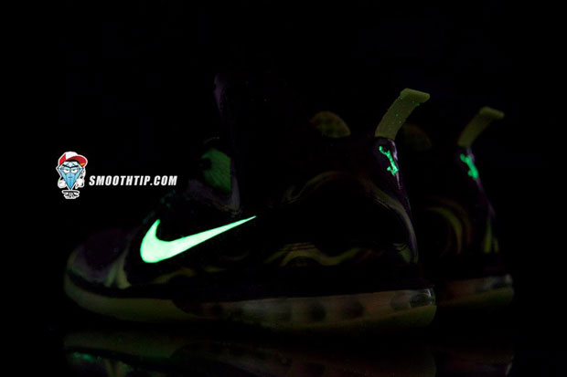 Nike Lebron 9 Paranorman Customs Smooth Tip 01