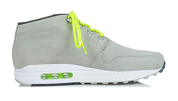 Nike Wardour Max 1 Grey Volt 3