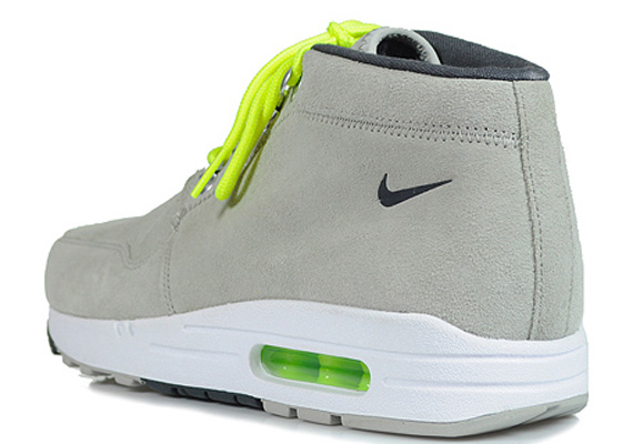 Nike Wardour Max 1 Grey Volt 5