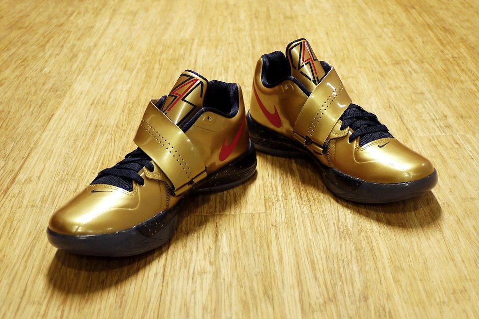 Nike Zoom Kd Iv Gold Medal United We Rise Packaging 02