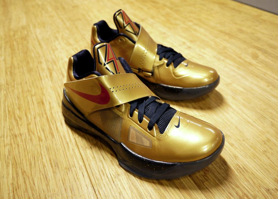 Nike Zoom Kd Iv Gold Medal United We Rise Packaging 03