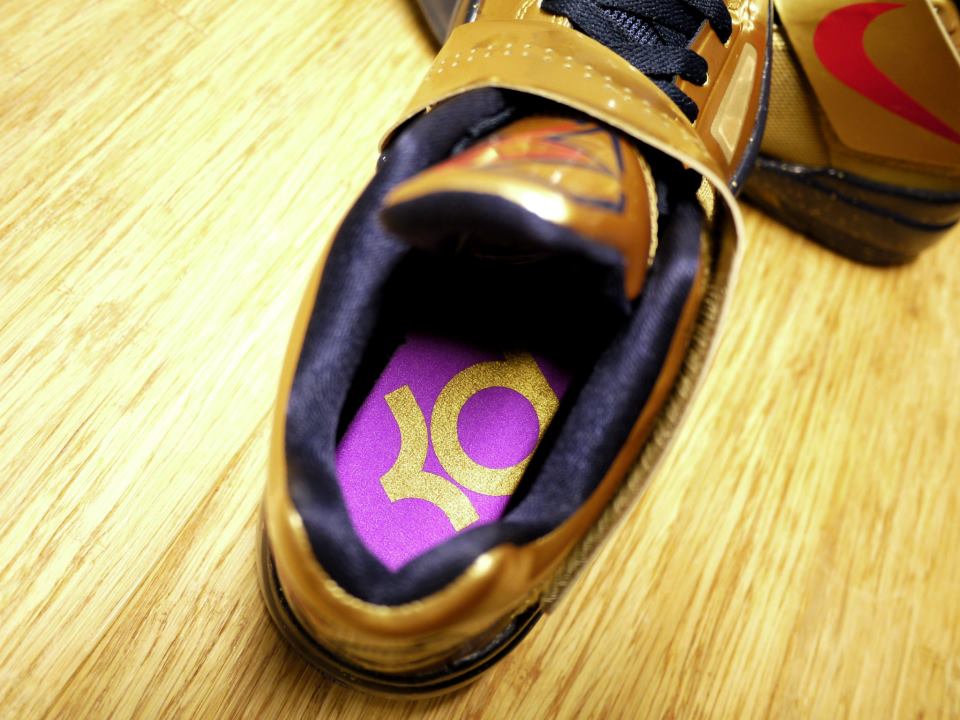 Nike Zoom Kd Iv Gold Medal United We Rise Packaging 06