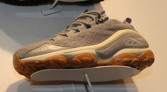 Reebok Dmx Run Grey Suede Gum