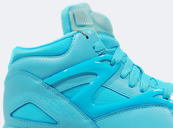 Reebok Pump Omni Lite "Neon Blue"