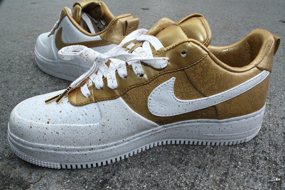 Gold Medal Air Force 102