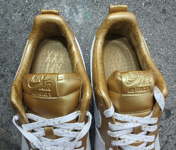 Gold Medal Air Force 104