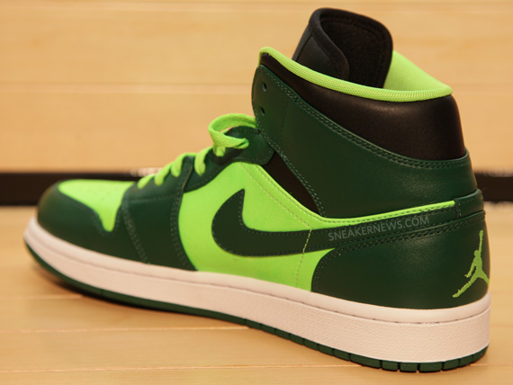 Air Jordan 1 Phat Green Volt 1