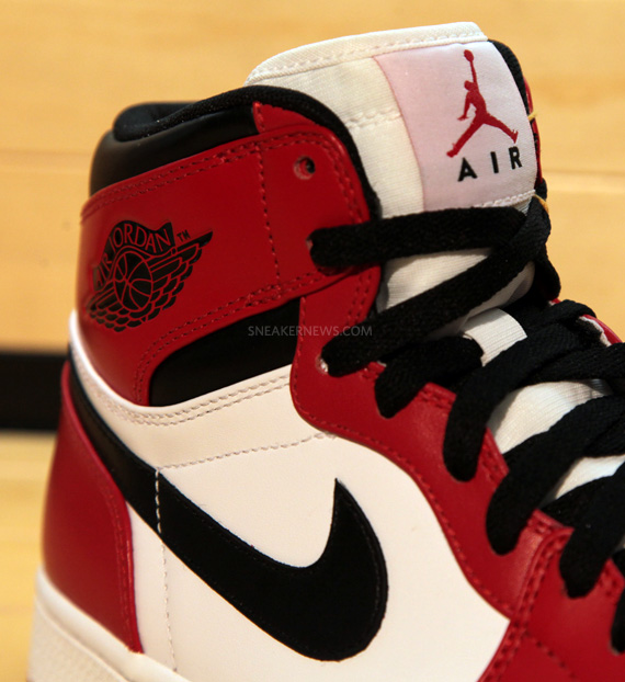 Air Jordan 1 Retro High 2013 White Red Black 7