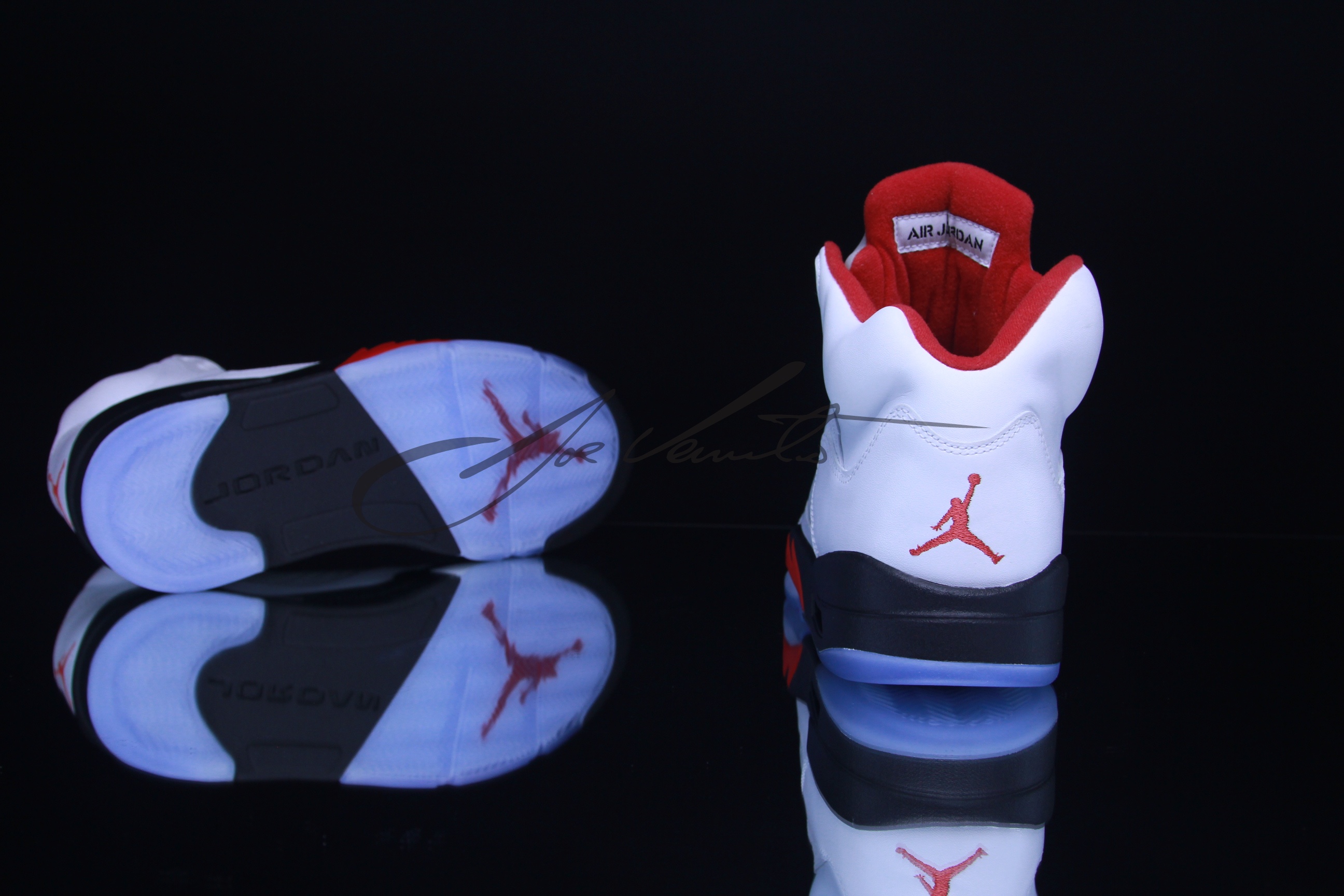 Air Jordan 5 White Black Fire Red New Images 7