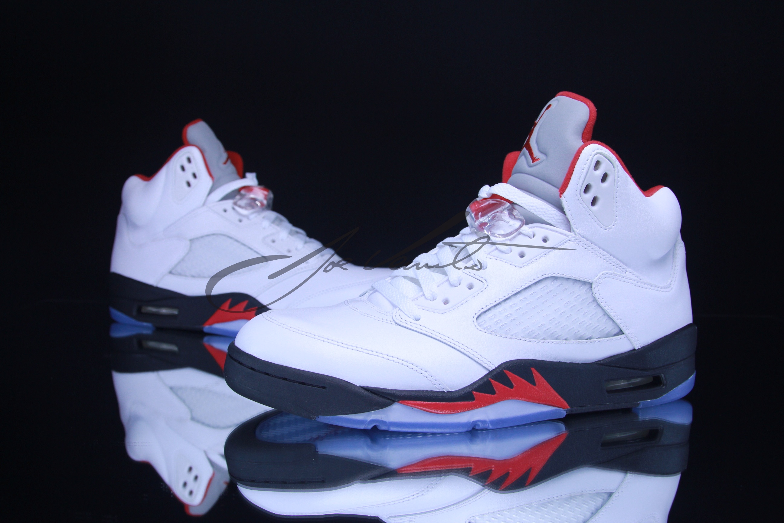 Air Jordan 5 White Black Fire Red New Images 9