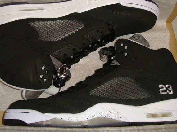 Air Jordan V - Black/White Unreleased Sample