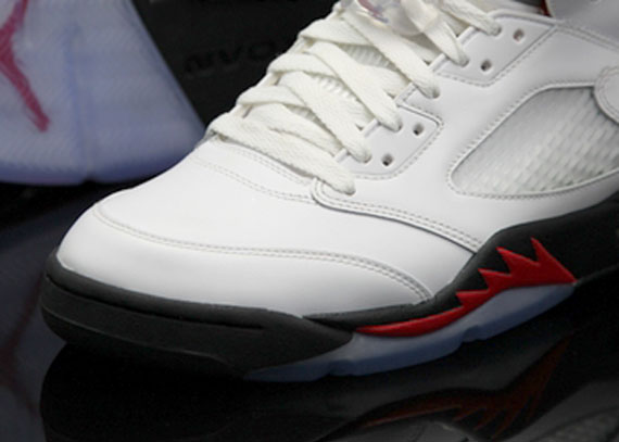 Air Jordan V – White – Black – Fire Red