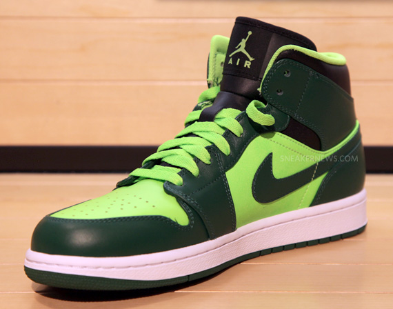 Ar Jordan 1 Phat Green Neon