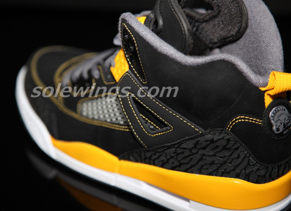 Jordan Spizike Black University Gold Dark Grey White 2