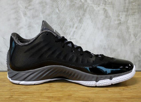 Jordan Super Fly Low Black 1