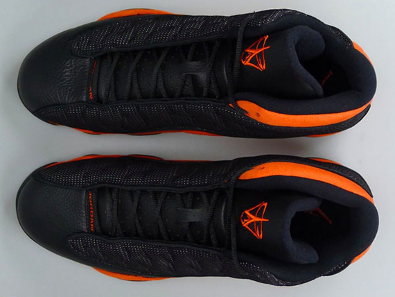 Air Jordan XIII – Gerald Wallace Bobcats PE