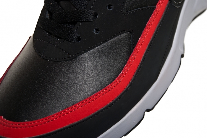 Nike Air Classic Bw Black Wolf Grey University Red 4