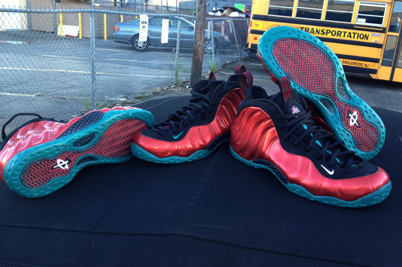 Nike Air Foamposite One Liverpool Sole Swap 3