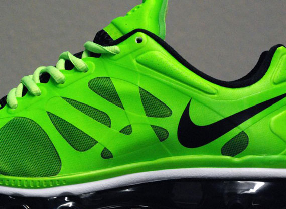 Nike Air Max 2012 Electric Green