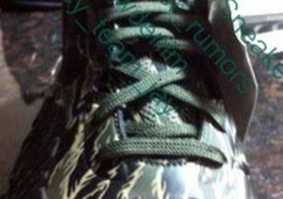 Nike Air Max Hyperposite Camo Teaser 1