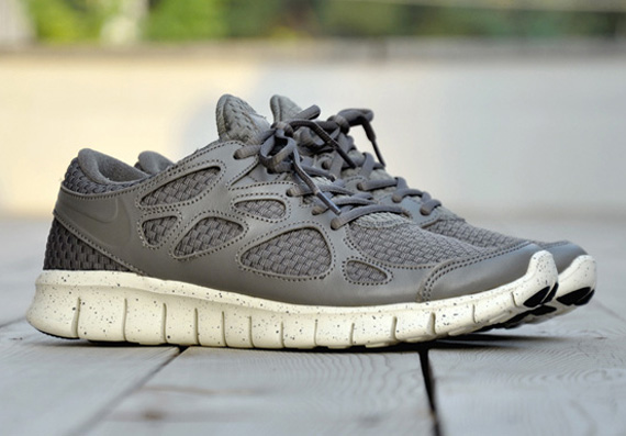 Nike Free Run 2 Woven Tz 3