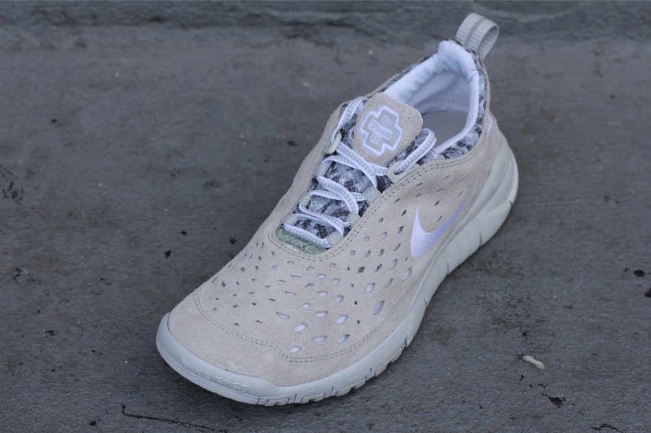 Nike Free Trail White Neutral Grey 2