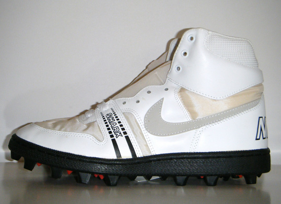 Nike Shark 1988 Football Cleats 6