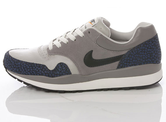 Nike Sportswear Grey Navy Collection 3