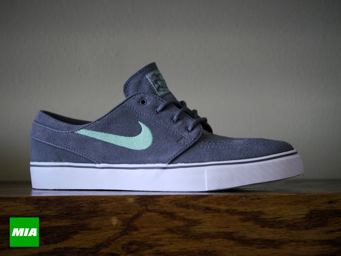 Nike Zoom Stefan Janoski Dark Grey Medium Mint 1