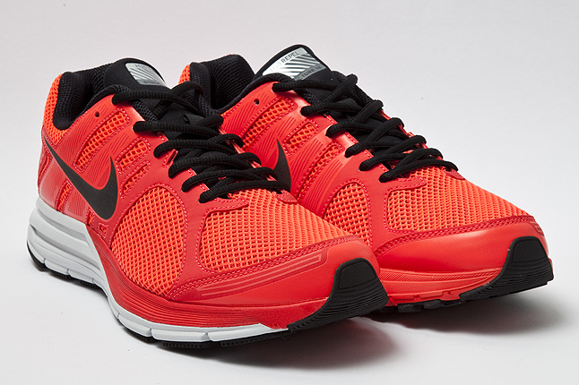 Nike Zoom Structure 16 Shield 2
