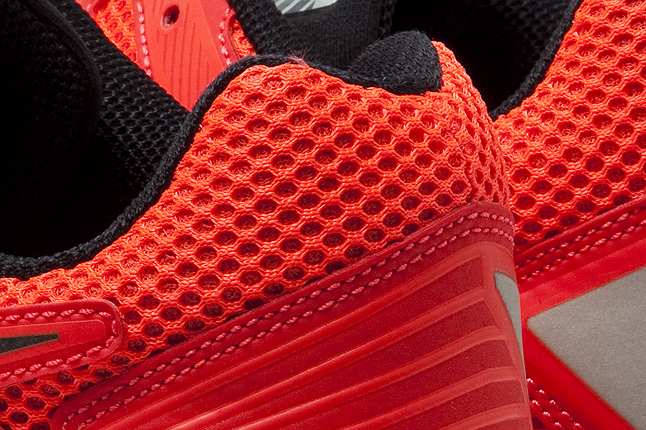 Nike Zoom Structure 16 Shield 5