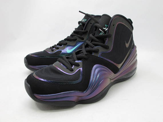 Penny V Black Atomic Teal 0